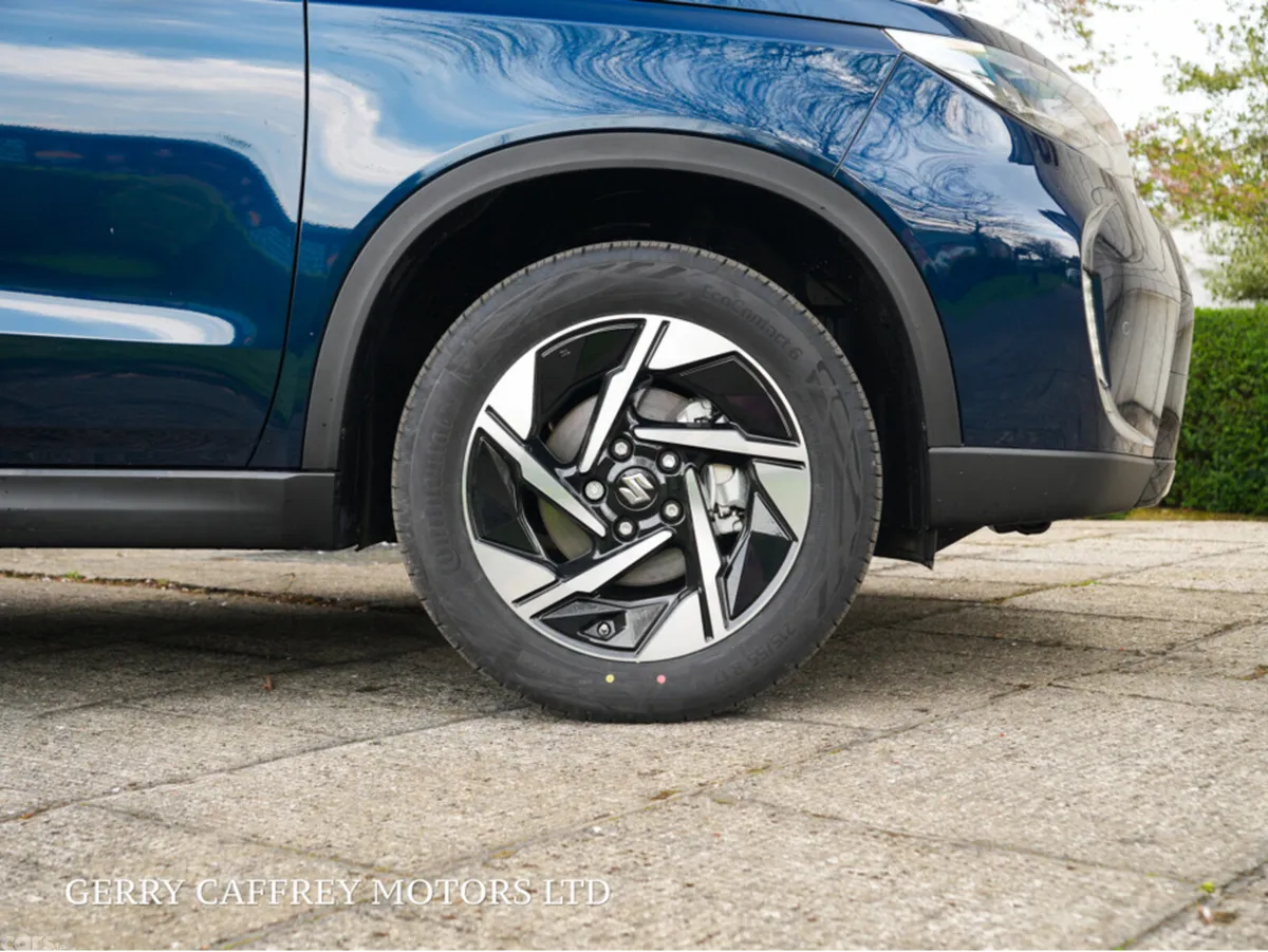Suzuki Vitara SUV, Petrol Hybrid, 2026, Blue