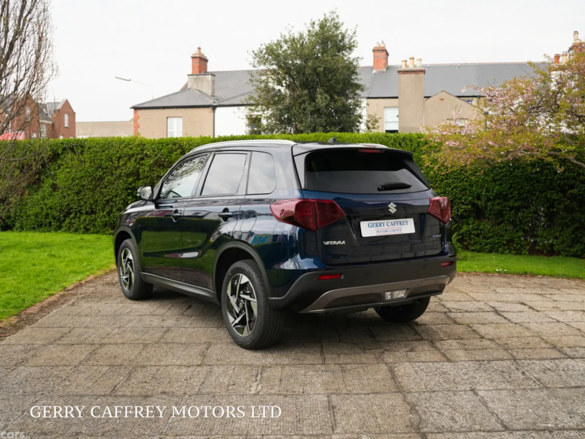 Suzuki Vitara SUV, Petrol Hybrid, 2026, Blue