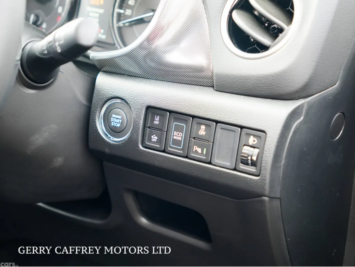 Suzuki Vitara SUV, Petrol Hybrid, 2026, Blue