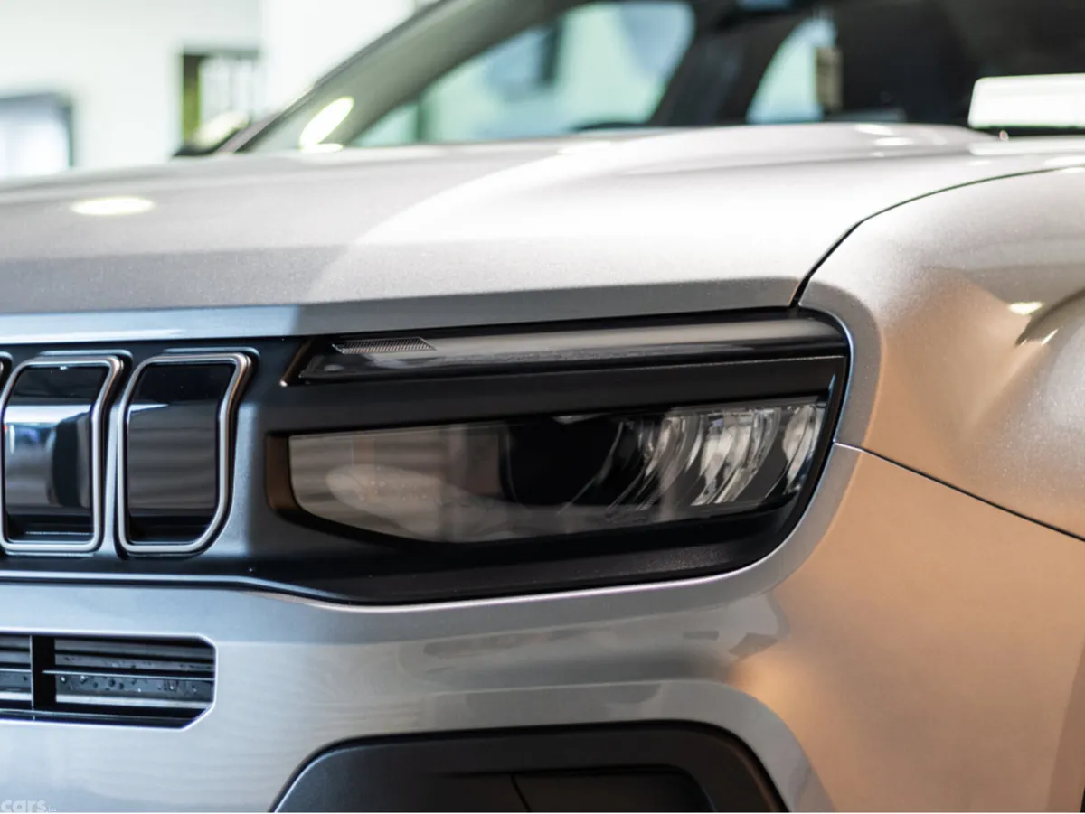 Jeep Avenger SUV, Petrol, 2026, Grey