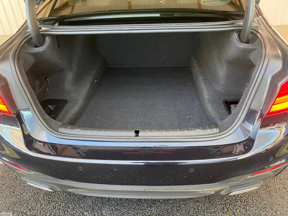BMW 5-Series Saloon, Diesel, 2018, Black