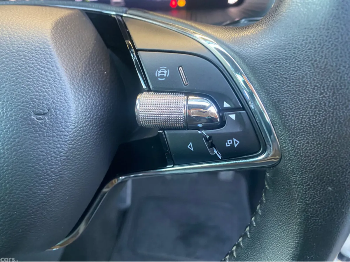 Skoda Kodiaq Estate, Diesel, 2023, Grey