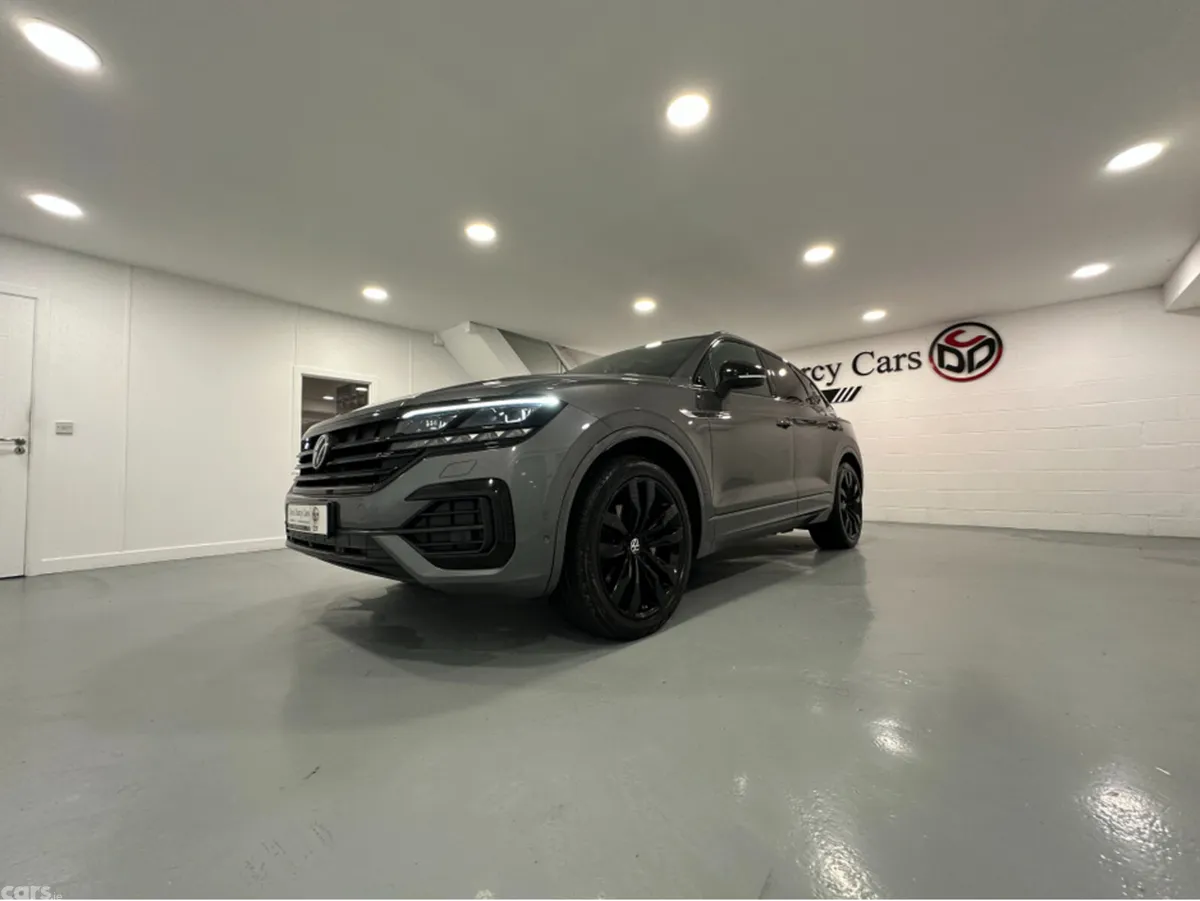 Volkswagen Touareg Estate, Diesel, 2023, Grey