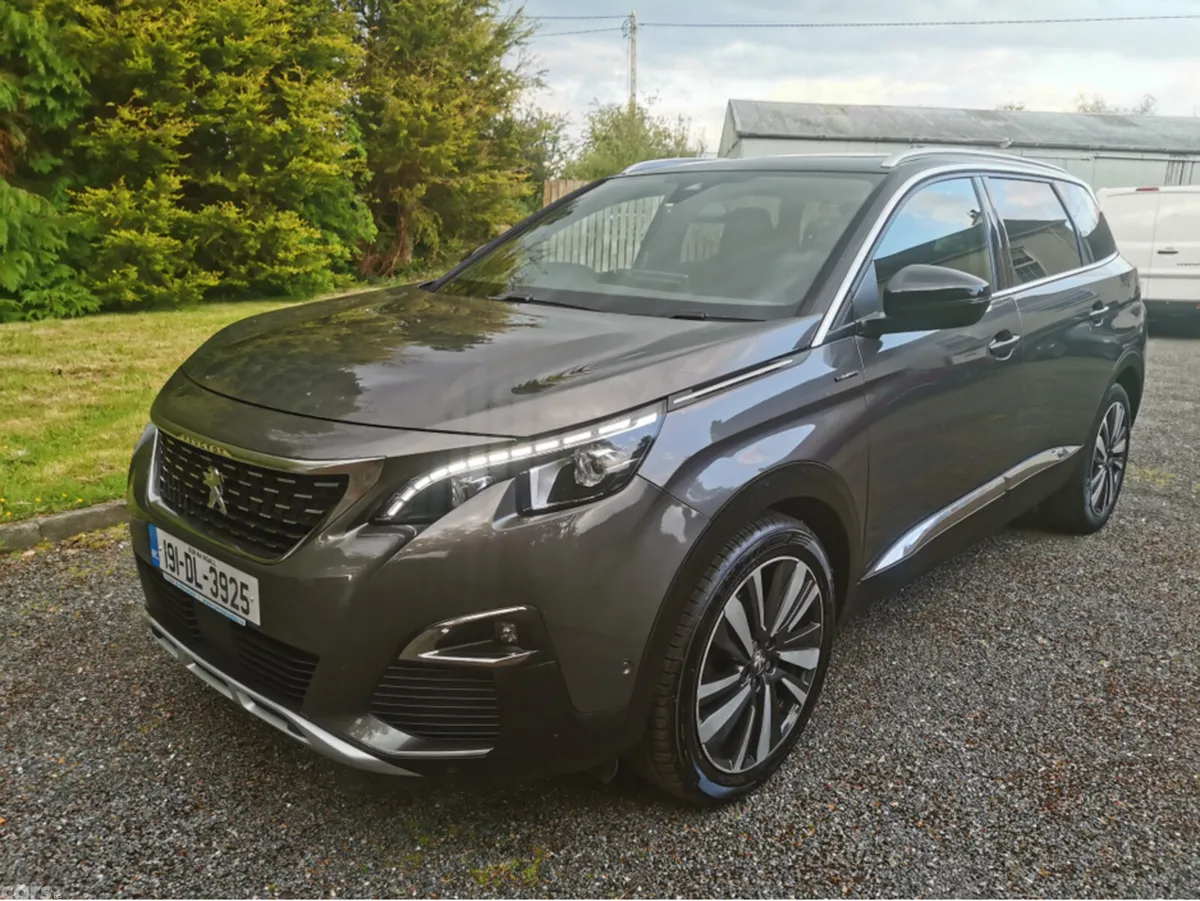 Peugeot 5008 MPV, Diesel, 2019, Grey