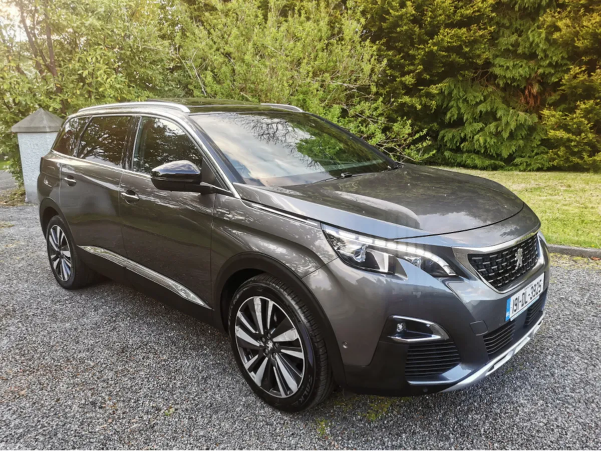 Peugeot 5008 MPV, Diesel, 2019, Grey