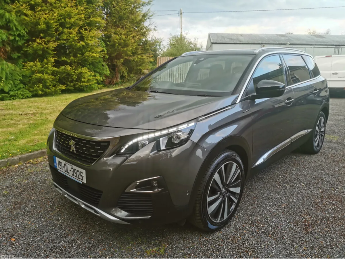 Peugeot 5008 MPV, Diesel, 2019, Grey