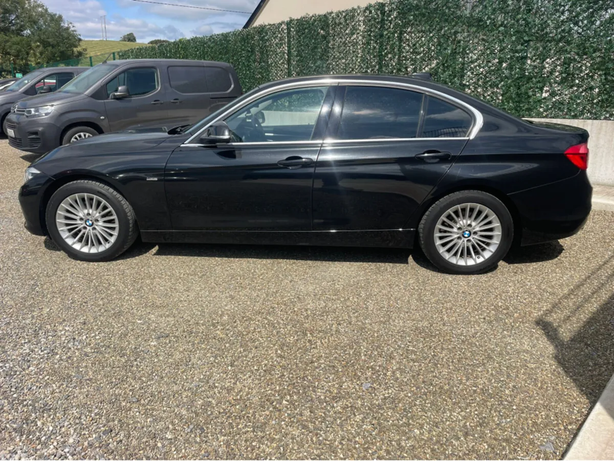 BMW 3-Series Saloon, Diesel, 2017, Black