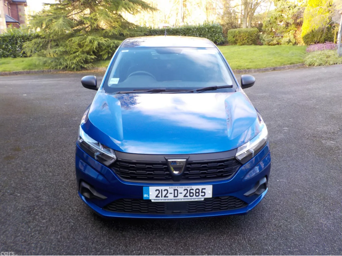 Dacia Sandero Hatchback, Petrol, 2021, Blue
