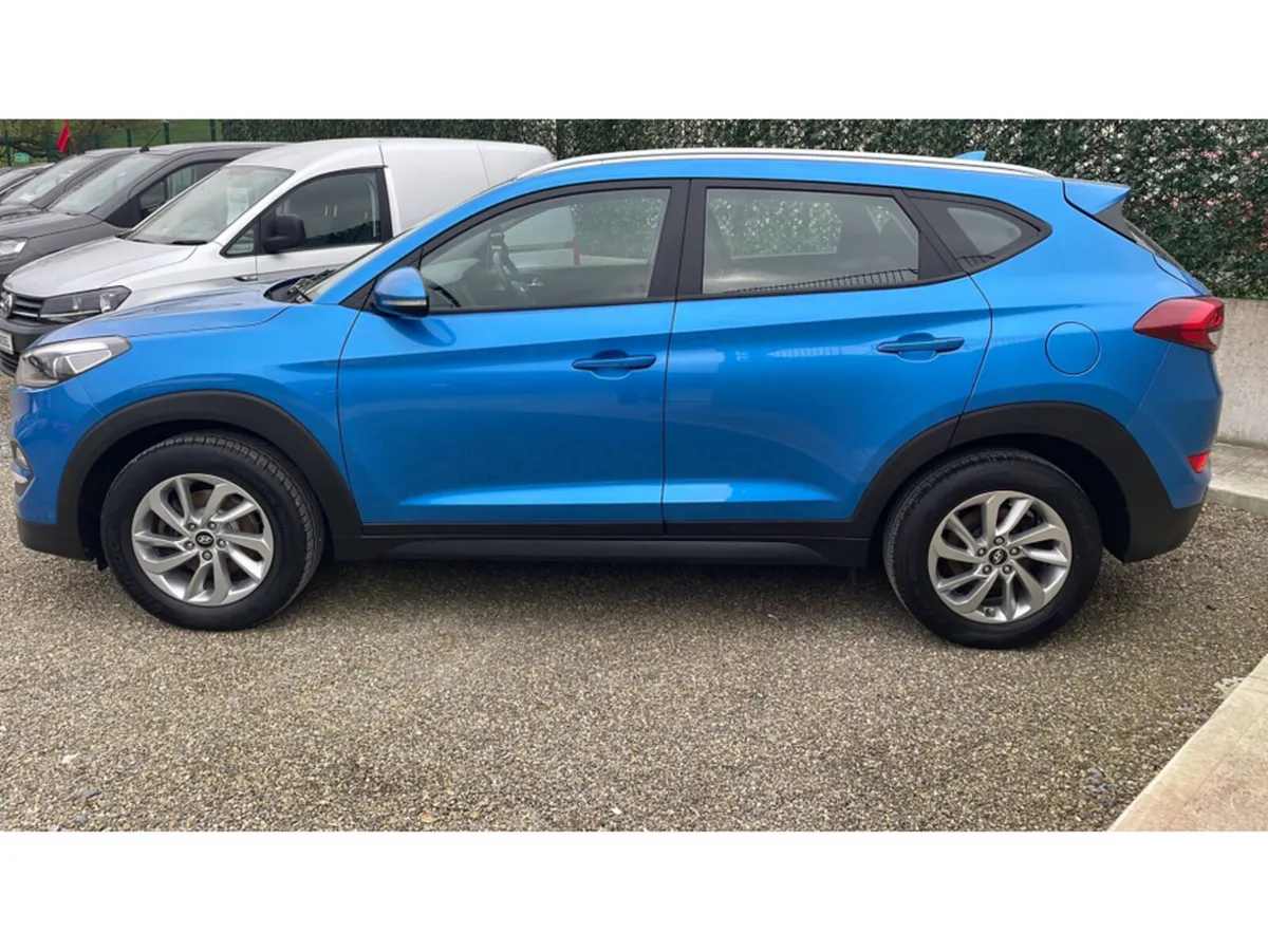 Hyundai Tucson SUV, Diesel, 2017, Blue