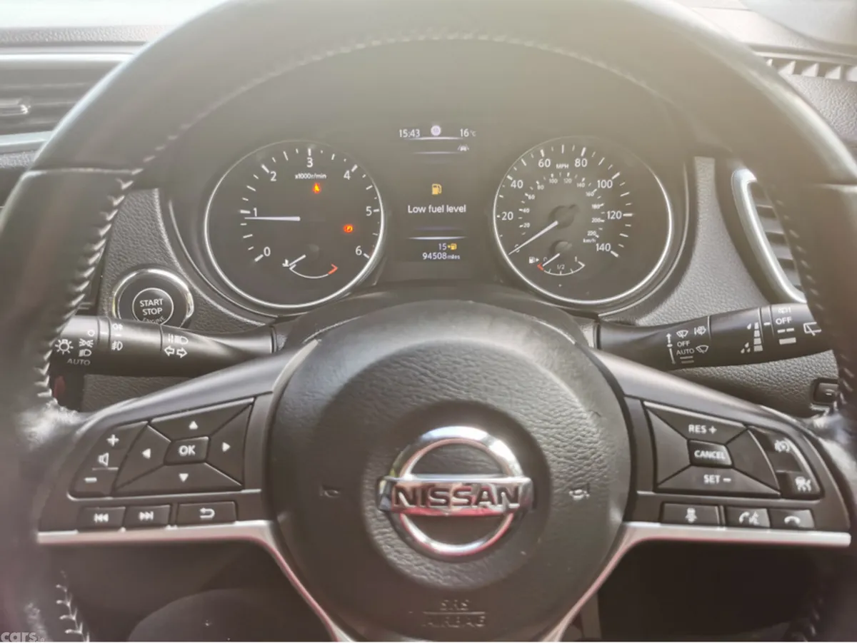Nissan Qashqai MPV, Diesel, 2018, Black