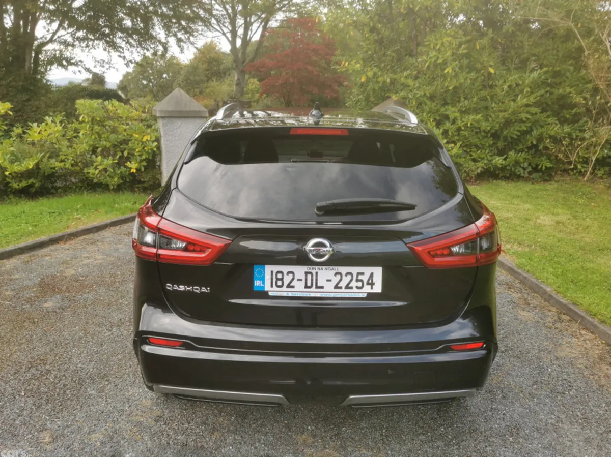 Nissan Qashqai MPV, Diesel, 2018, Black