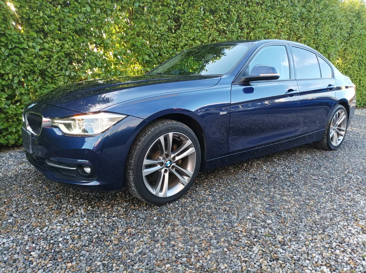 BMW 3-Series Hatchback, Diesel, 2018, Blue