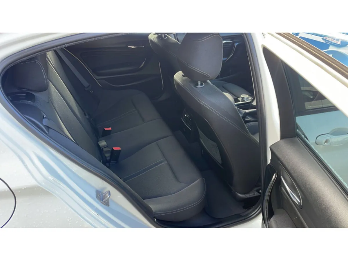 BMW 1-Series Hatchback, Diesel, 2018, White