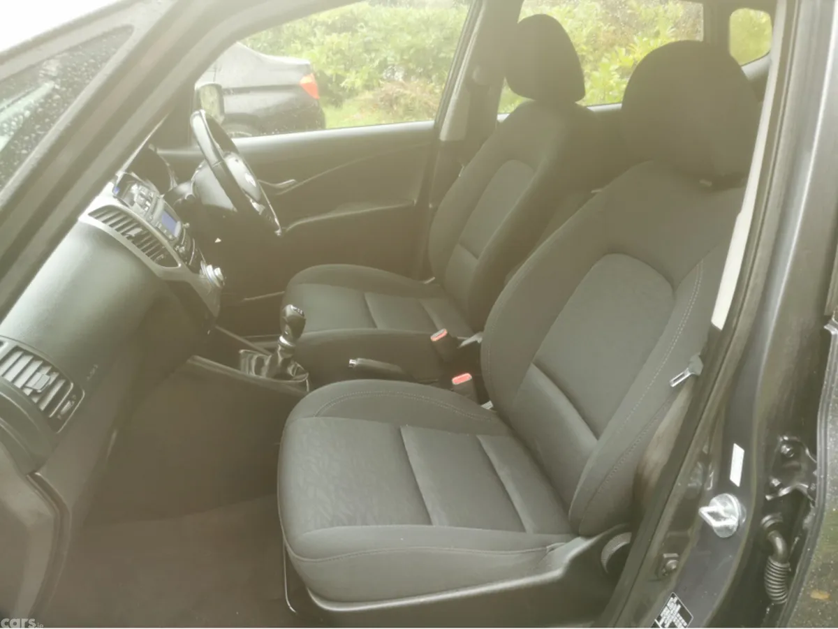 Hyundai ix20 MPV, Diesel, 2015, Grey