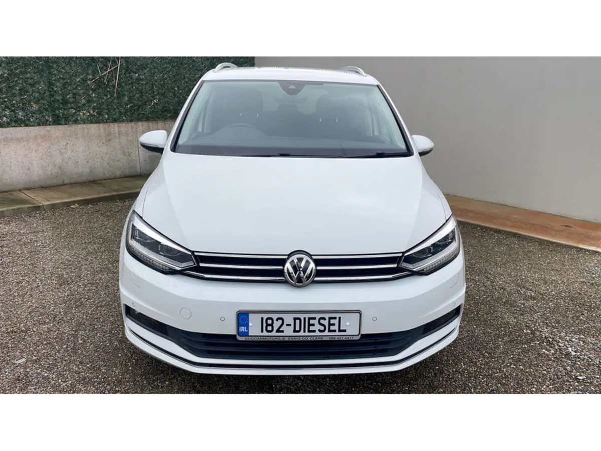 Volkswagen Touran MPV, Diesel, 2019, White
