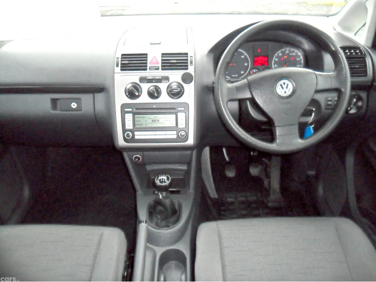Volkswagen Touran MPV, Diesel, 2008, Black