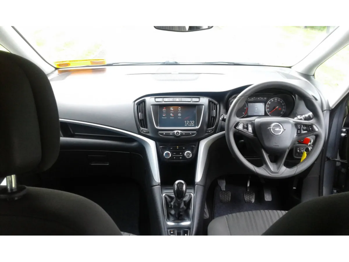 Opel Zafira MPV, Diesel, 2017, Grey