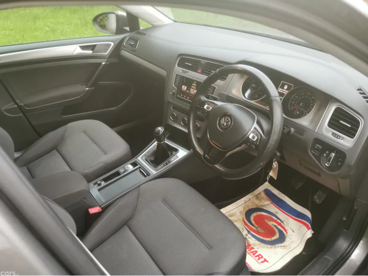 Volkswagen Golf Hatchback, Diesel, 2016, Grey