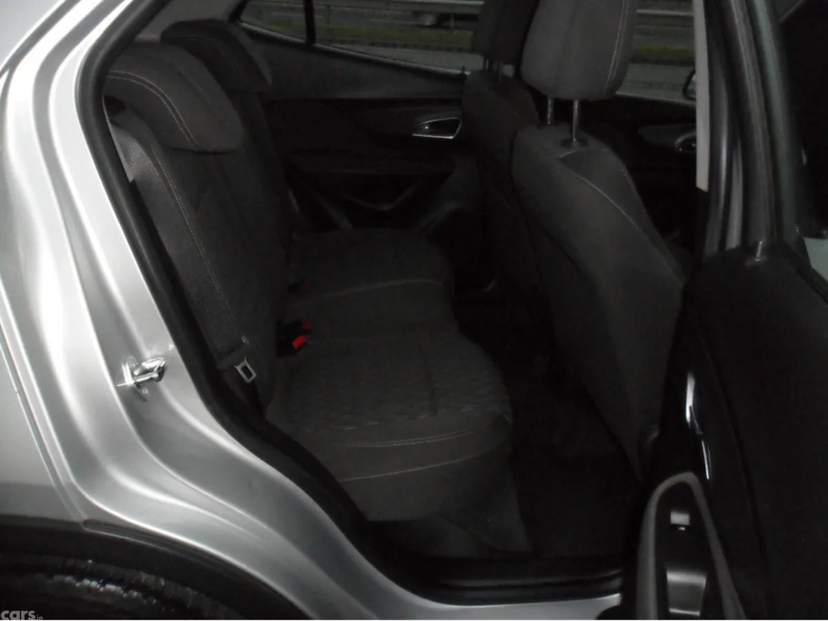 Opel Mokka Hatchback, Diesel, 2015, Silver