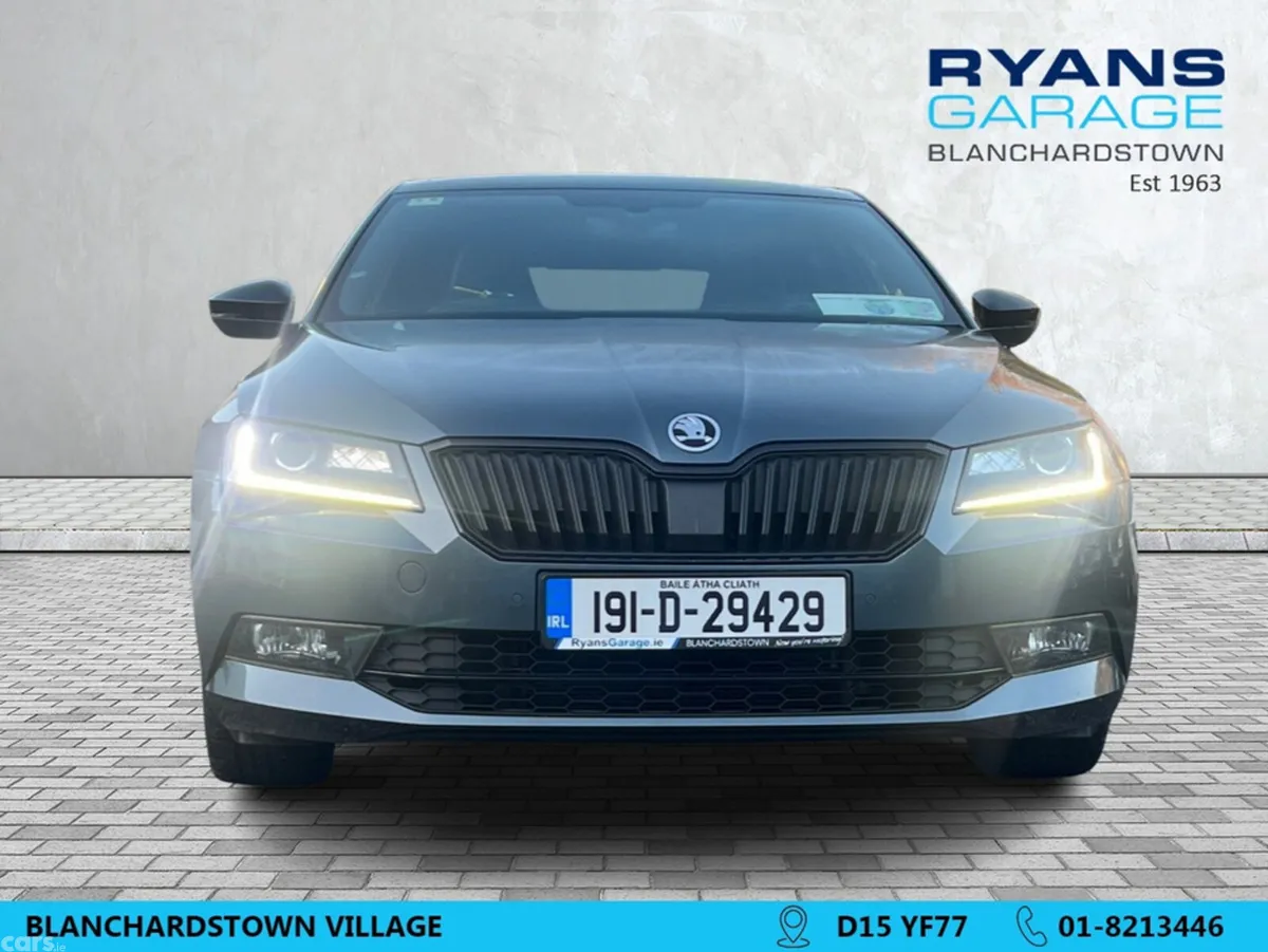 Skoda Superb Hatchback, Diesel, 2019, Grey
