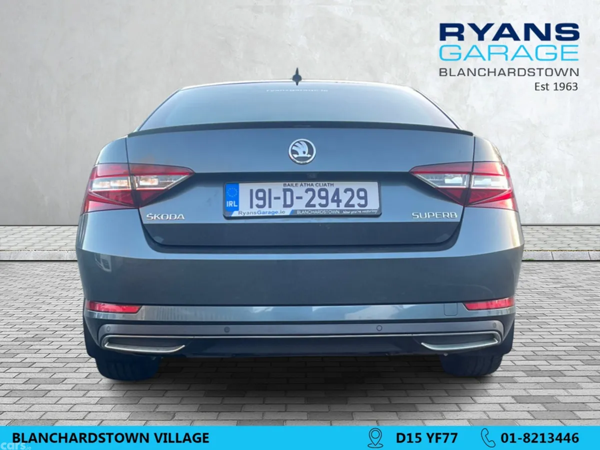 Skoda Superb Hatchback, Diesel, 2019, Grey