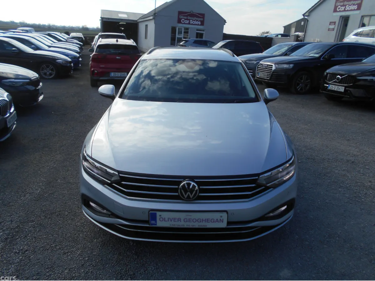 Volkswagen Passat Estate, Diesel, 2022, Silver