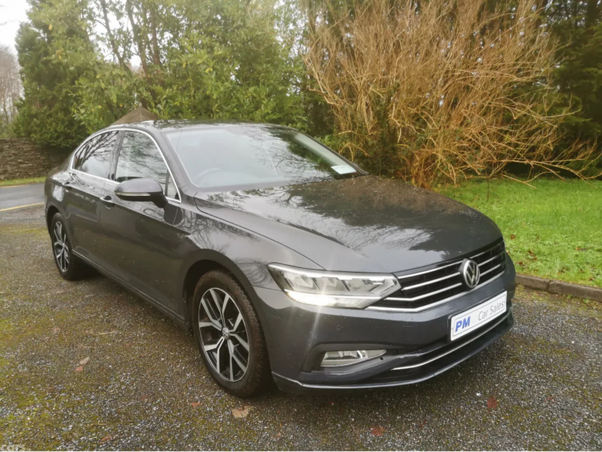 Volkswagen Passat Saloon, Diesel, 2020, Grey