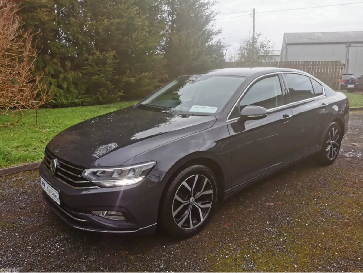 Volkswagen Passat Saloon, Diesel, 2020, Grey