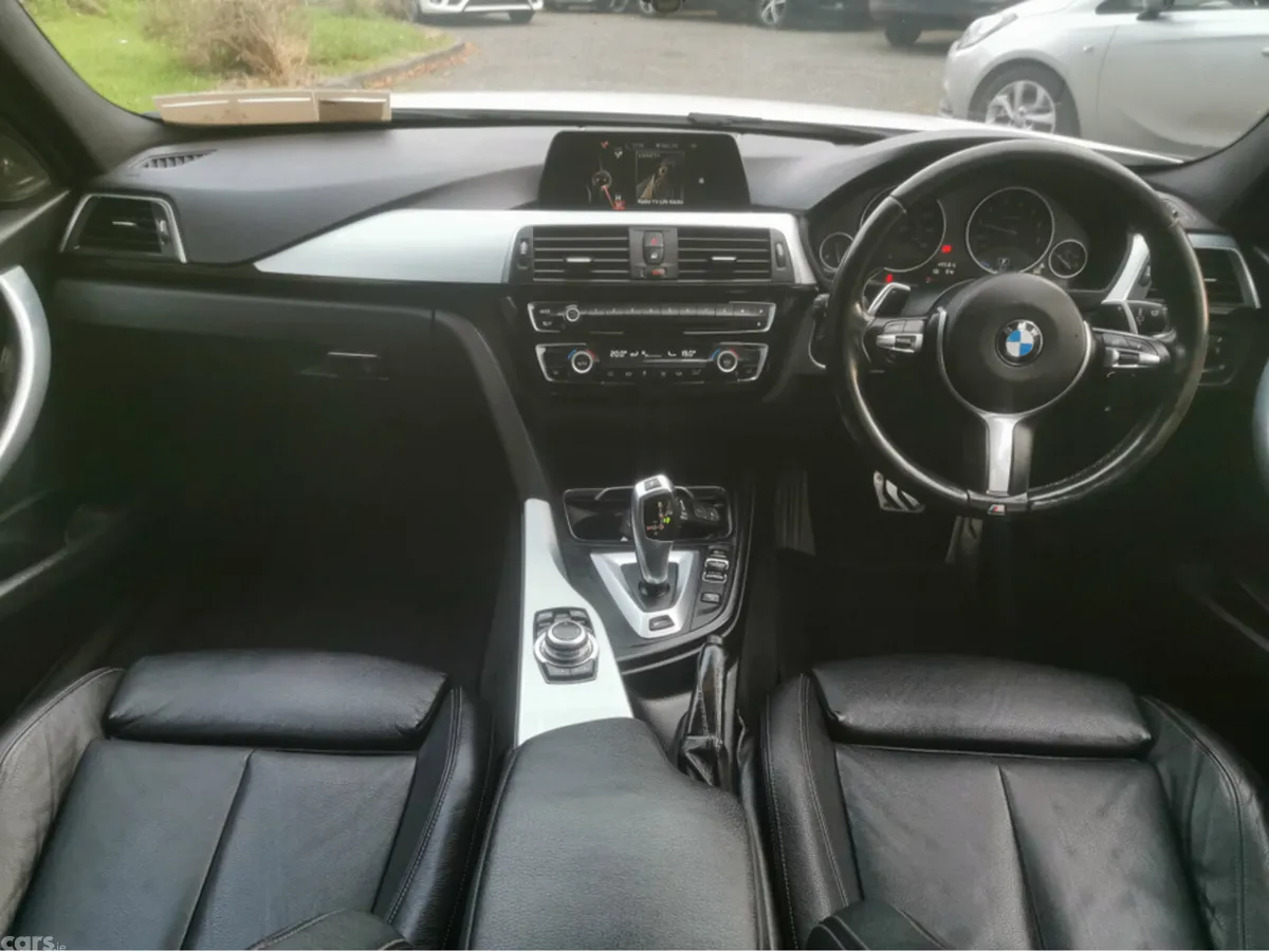 BMW 3-Series Saloon, Petrol Hybrid, 2016, White