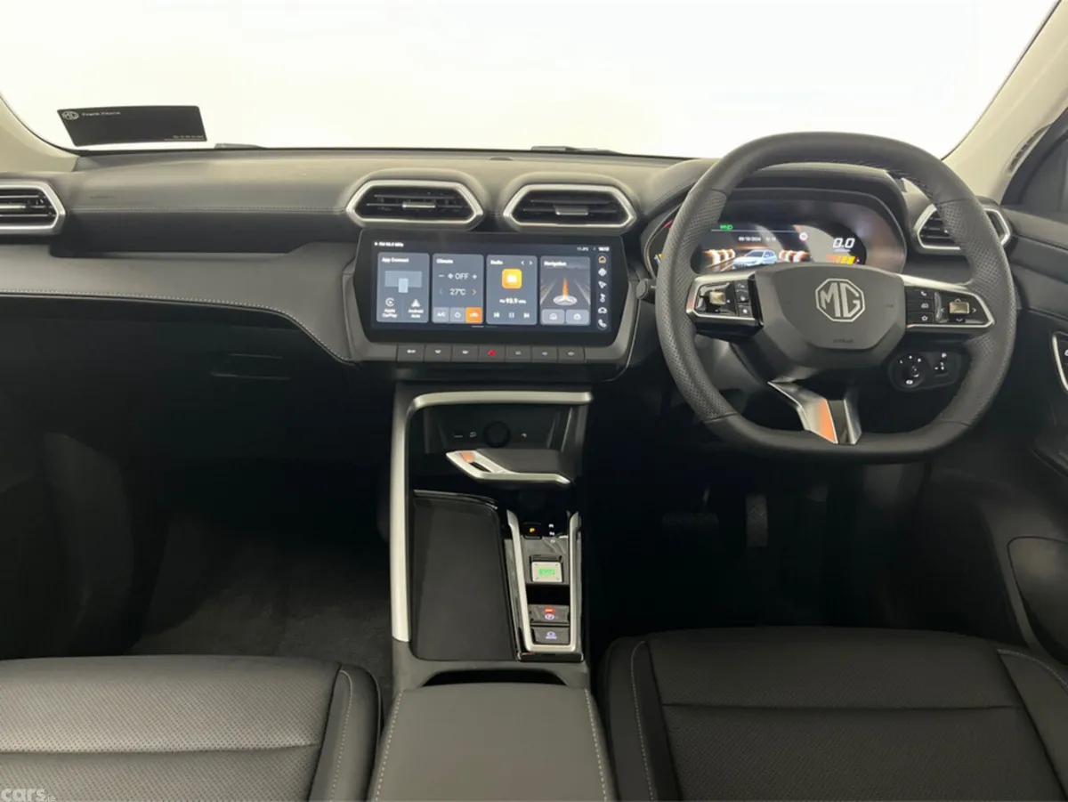 MG ZS SUV, Petrol Hybrid, 2027, Silver