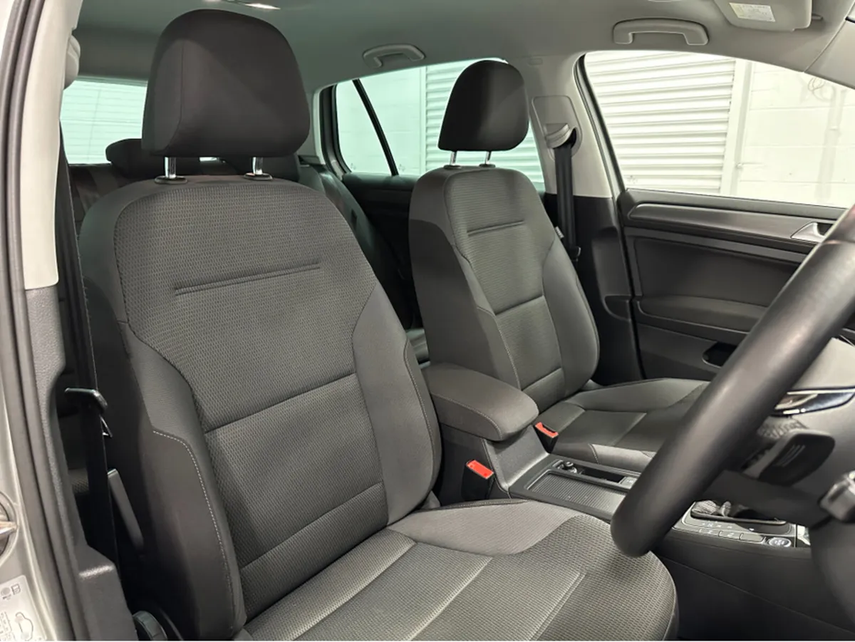 Volkswagen Golf Hatchback, Diesel, 2020, Silver