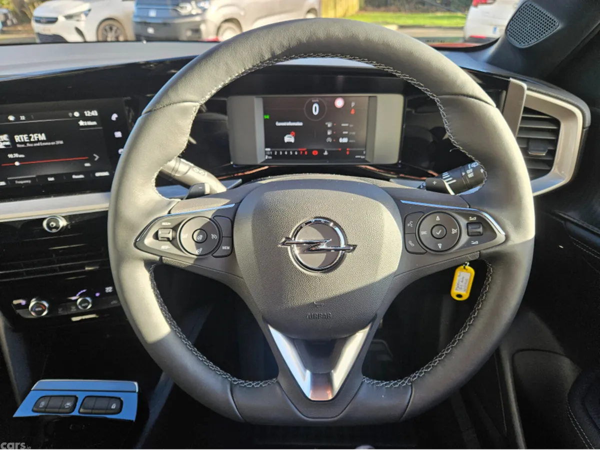 Opel Mokka SUV, Petrol, 2026, Red