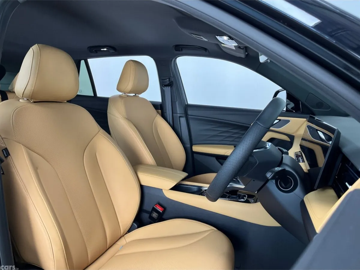 MG HS SUV, Petrol Hybrid, 2027, Black