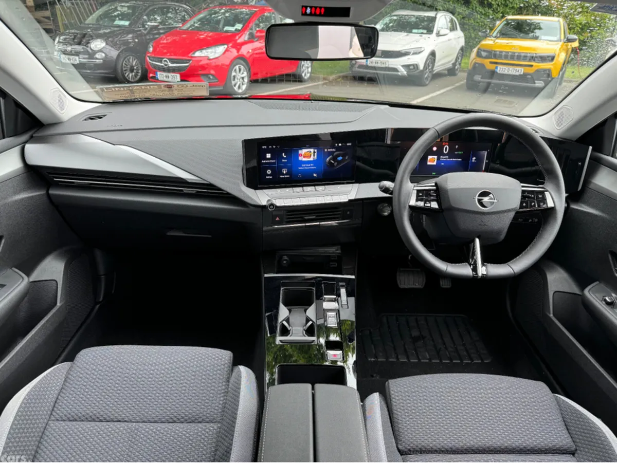 Opel Astra Hatchback, Electric, 2026, Black