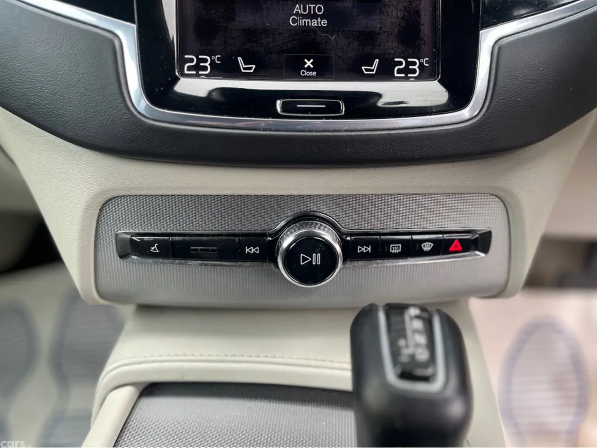 Volvo XC90 Estate, Diesel, 2015, Black