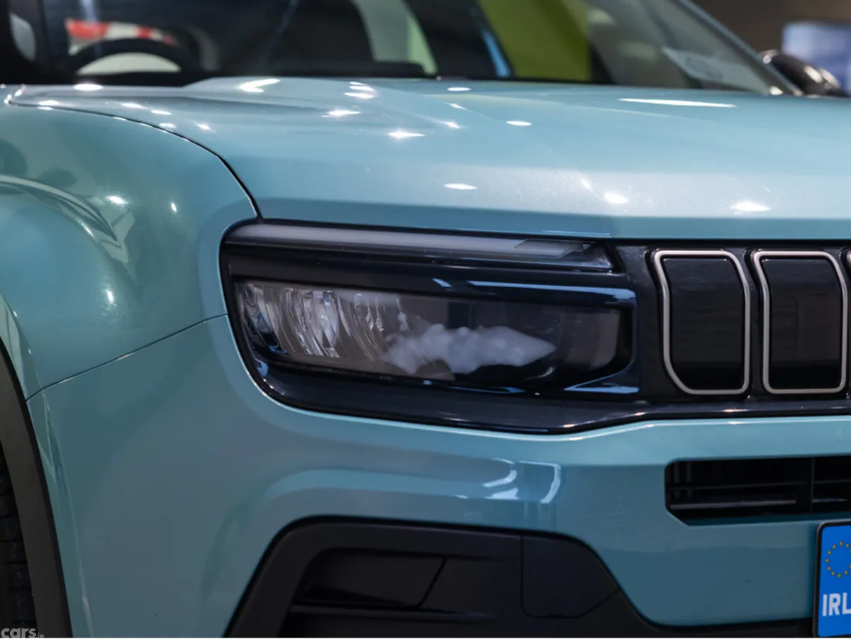 Jeep Avenger MPV, Petrol, 2025, Blue