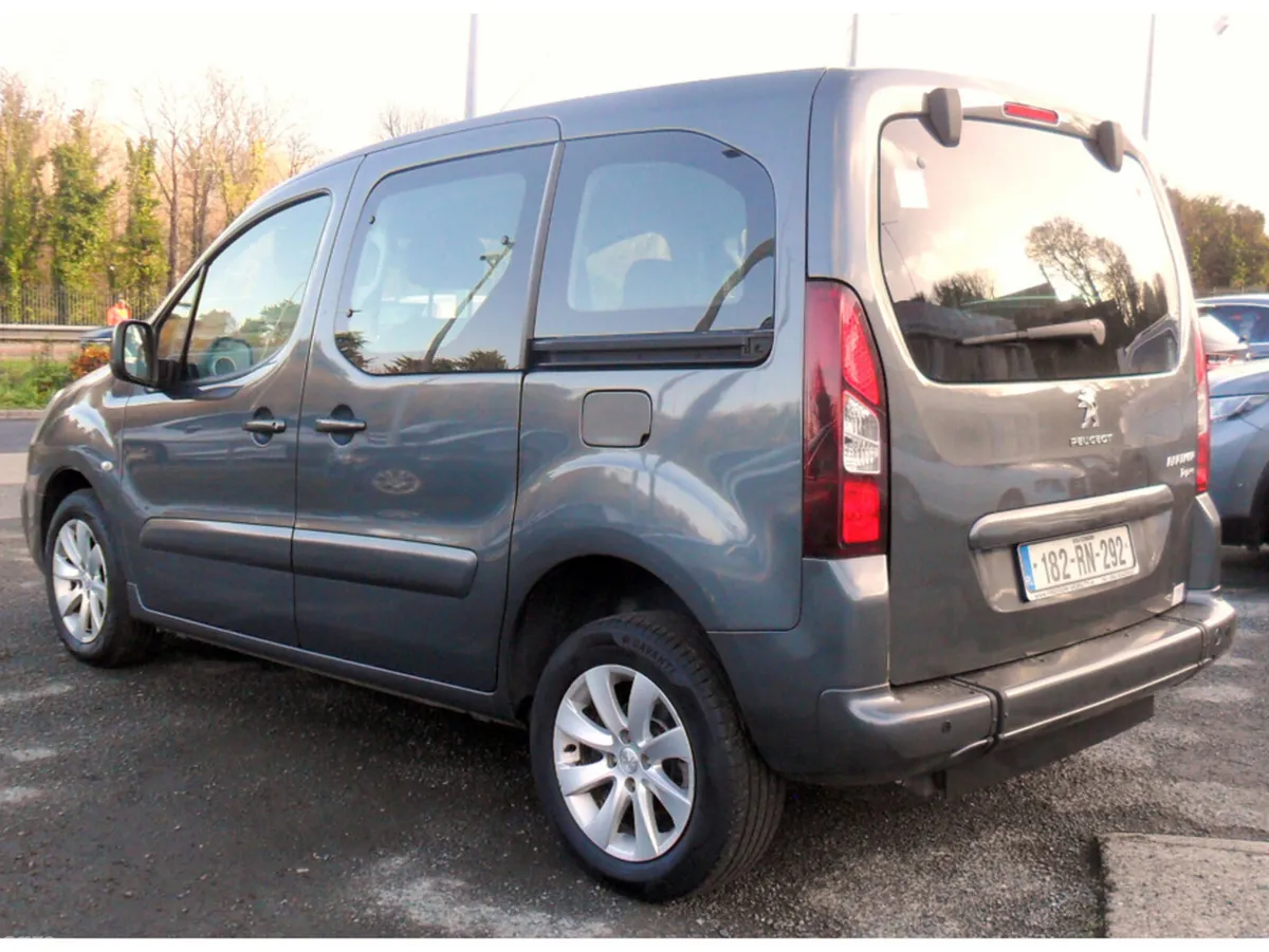 Peugeot Partner Estate, Diesel, 2018, Grey