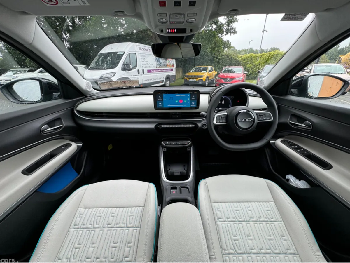 Fiat 600 SUV, Petrol Hybrid, 2026, Black