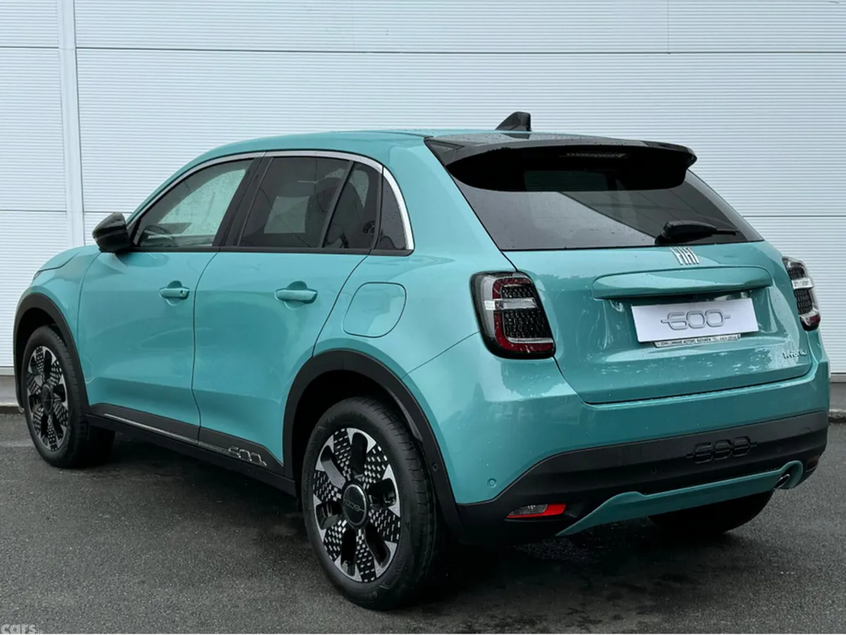 Fiat 600 SUV, Petrol Hybrid, 2026, Blue