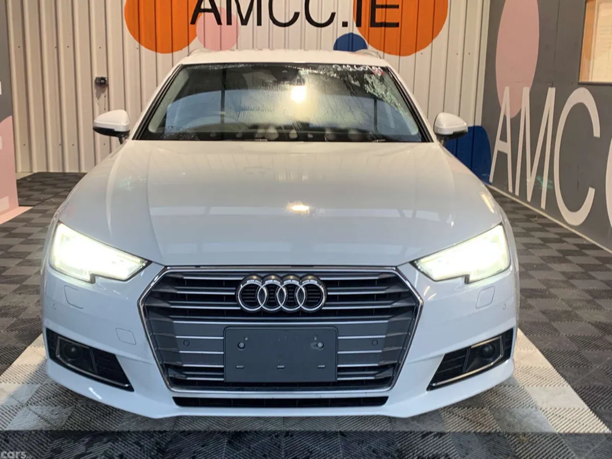 Audi A4 Estate, Petrol, 2018, White