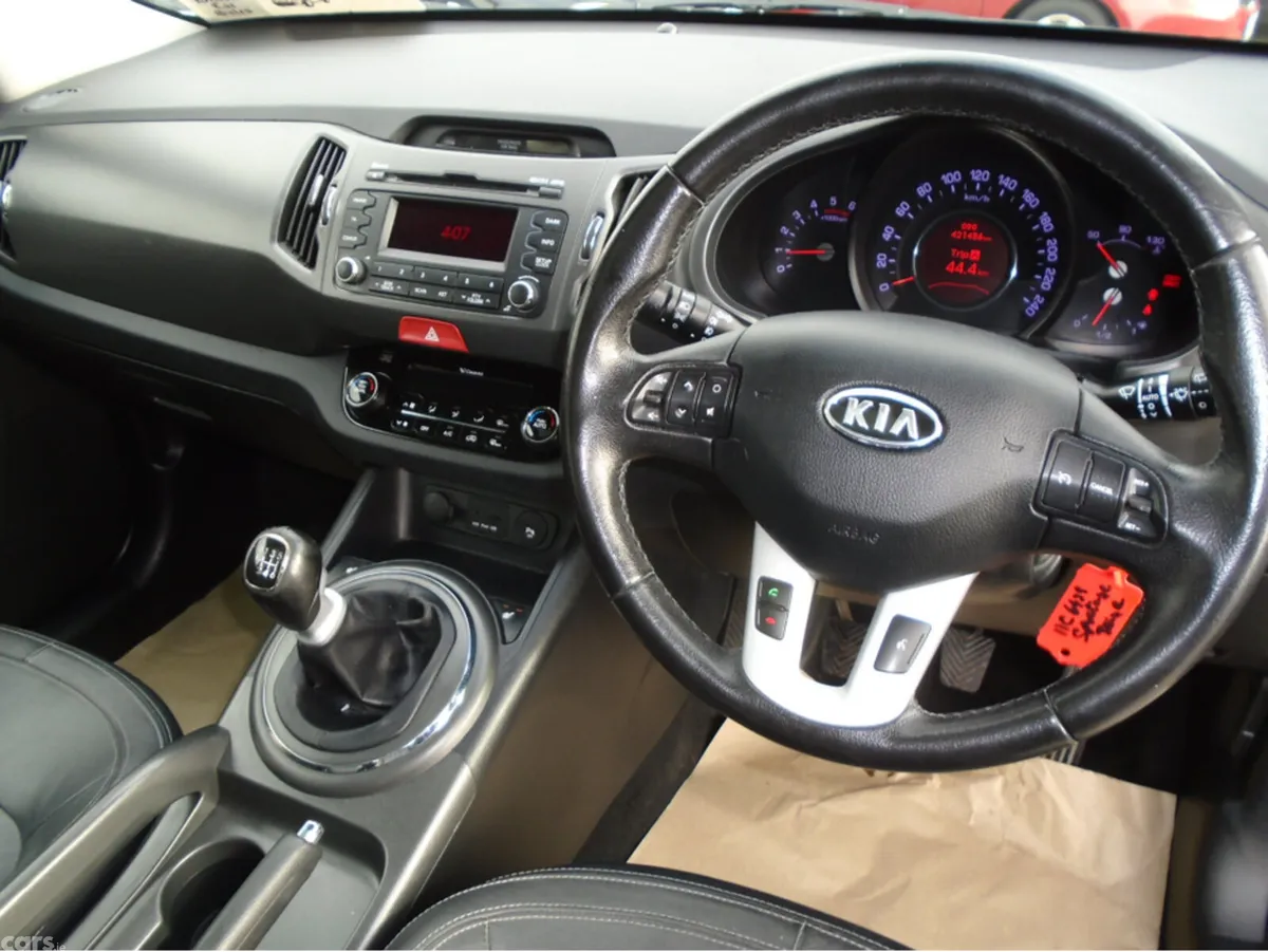 Kia Sportage SUV, Diesel, 2011, Beige