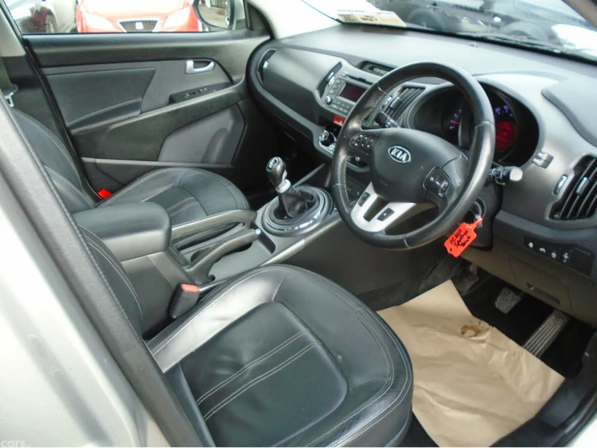 Kia Sportage SUV, Diesel, 2011, Beige