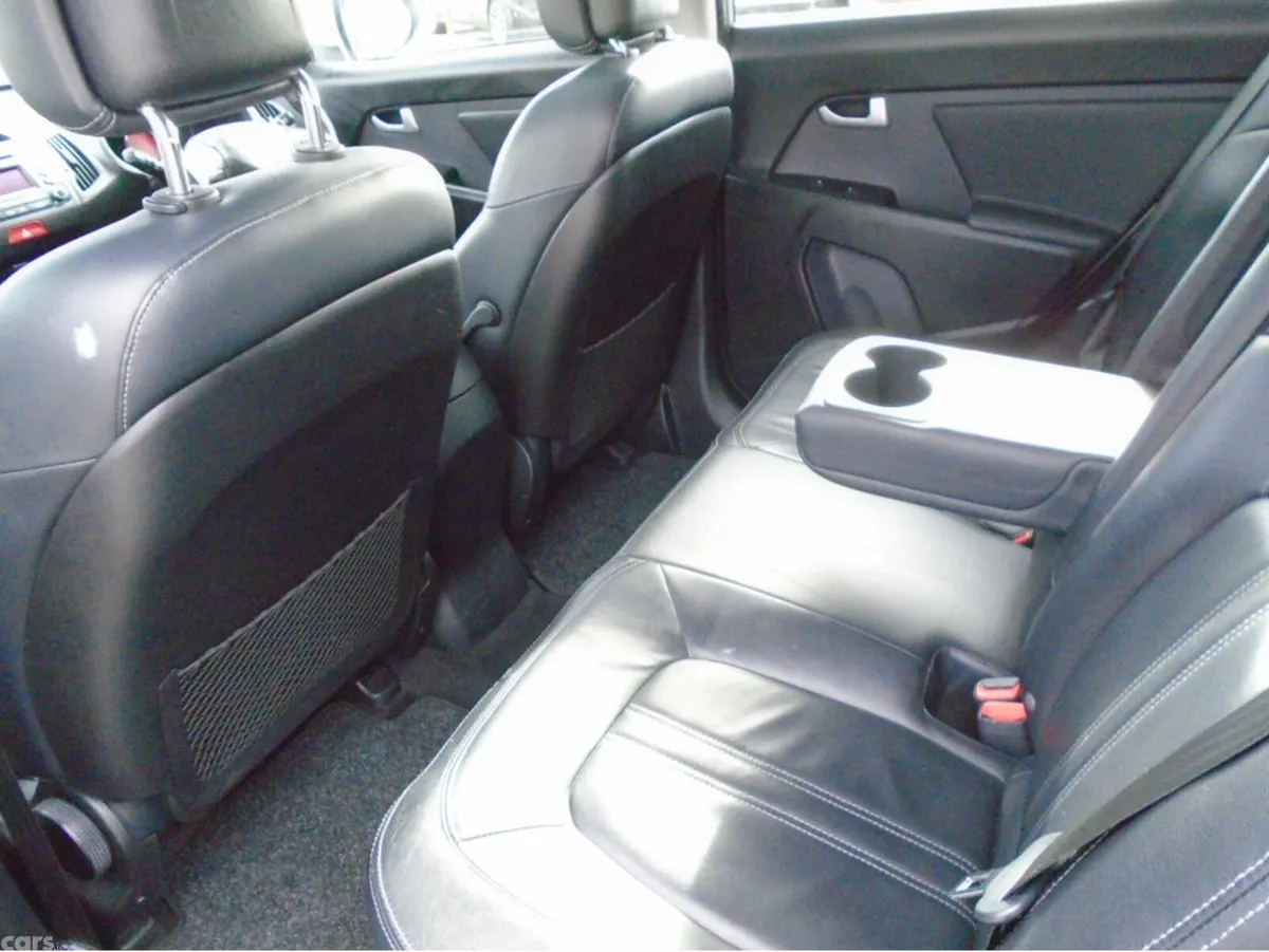 Kia Sportage SUV, Diesel, 2011, Beige