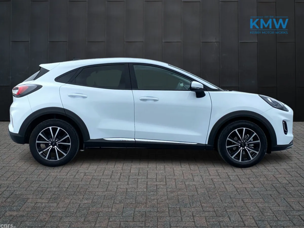 Ford Puma SUV, Petrol, 2024, White