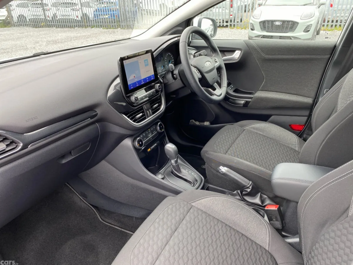 Ford Puma SUV, Petrol, 2024, White