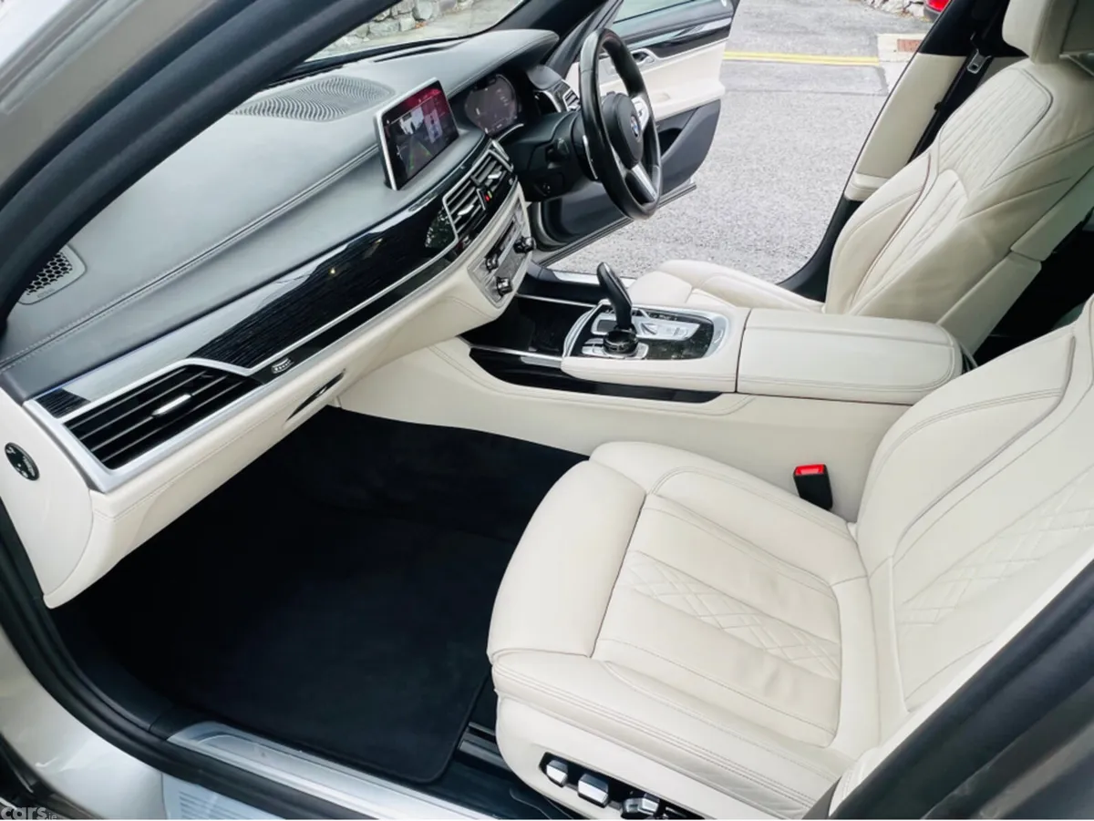 BMW 7-Series Saloon, Diesel, 2019, Grey