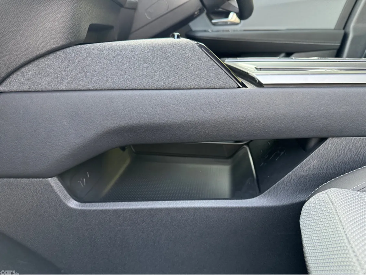 Opel Grandland SUV, Petrol Hybrid, 2026, Bronze