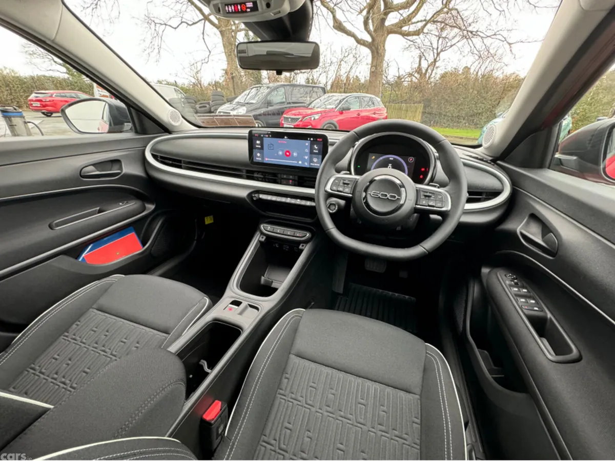 Fiat 600 SUV, Petrol Hybrid, 2026, Red