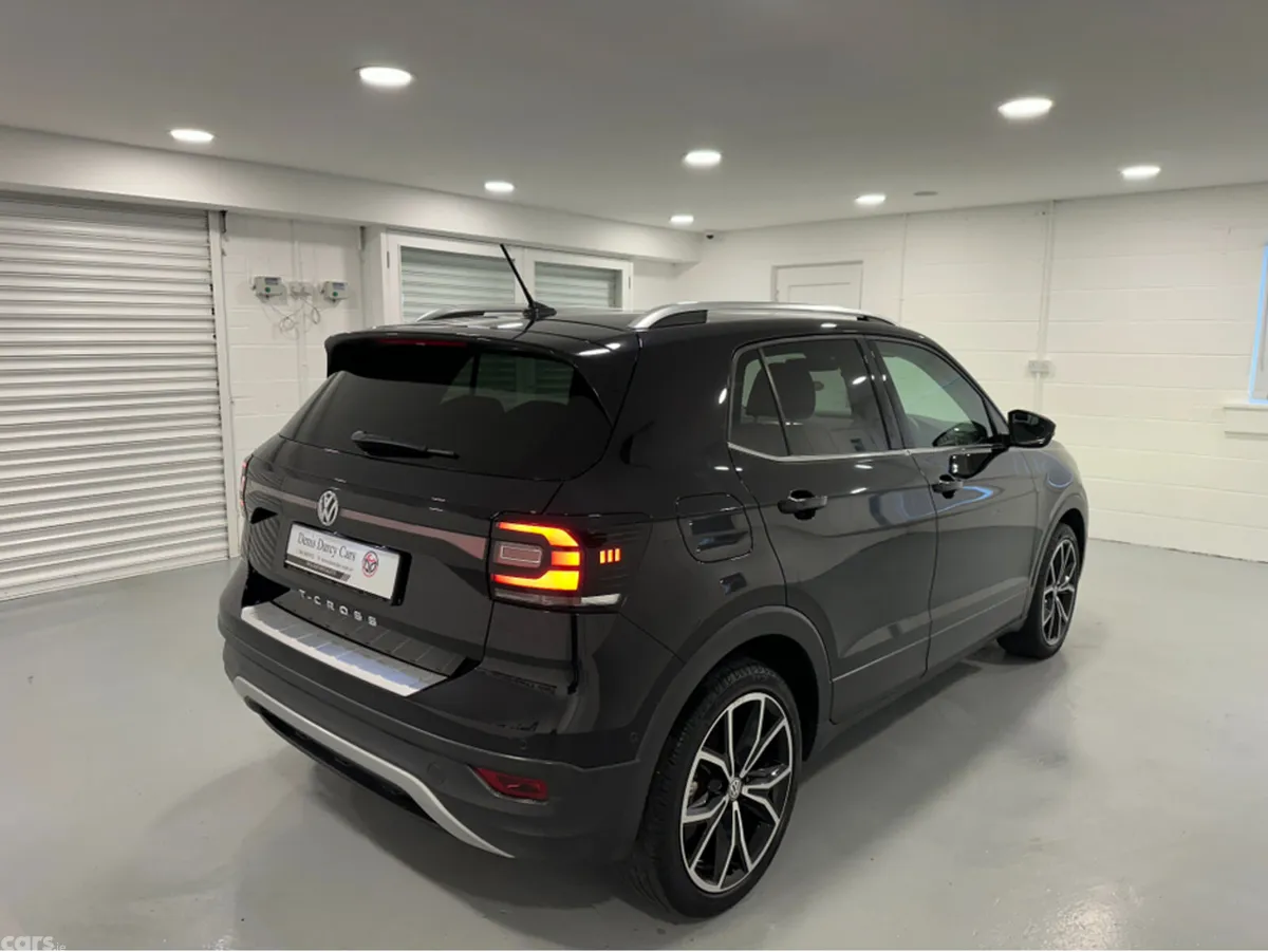 Volkswagen T-Cross Estate, Petrol, 2020, Black