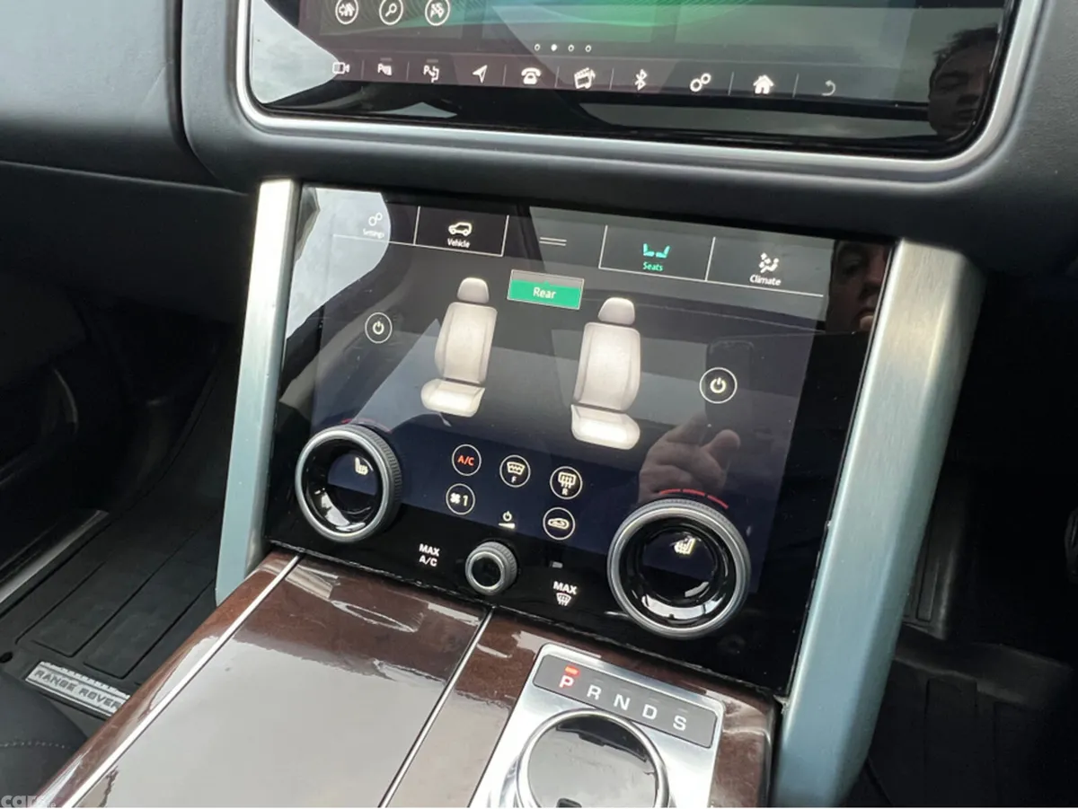 Land Rover Range Rover SUV, Petrol Plug-in Hybrid, 2018, Black